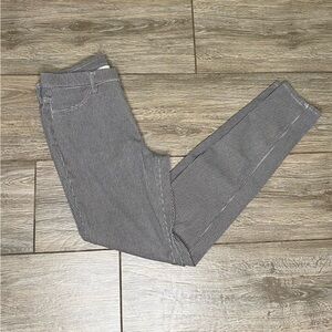 Uniqlo Medium Houndstooth Leggings